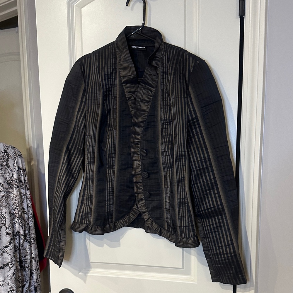 Gerry Weber Black and Gray Striped Blazer